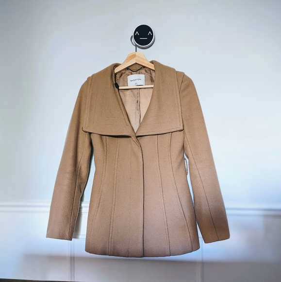 Aritizia Babaton Spencer Coat - Picture 2 of 4